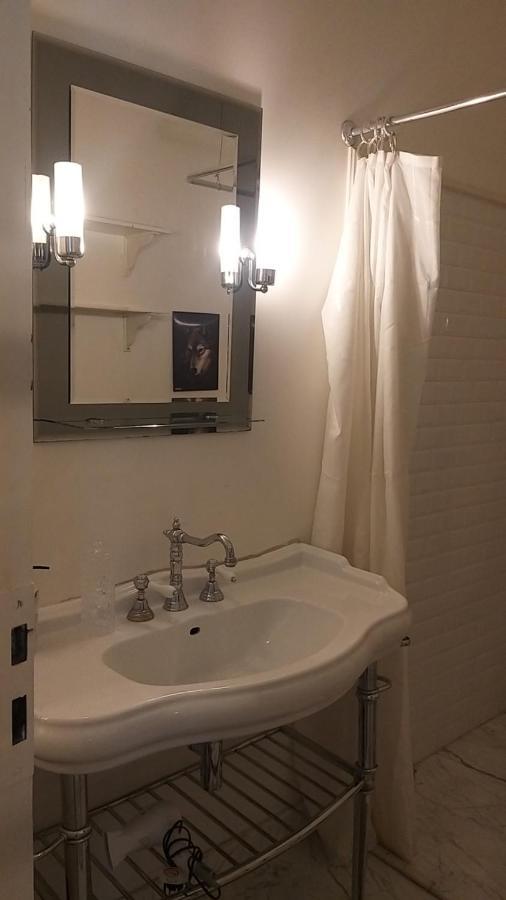 Apartament Rynek Appartamento Varsavia Esterno foto